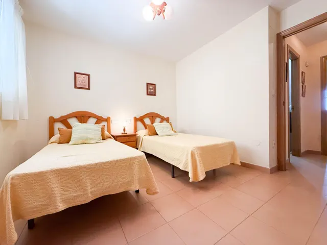 Tu casa en Santa Pola con chimenea y piscina — 24