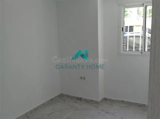 Local de alquiler en Málaga - foto 4