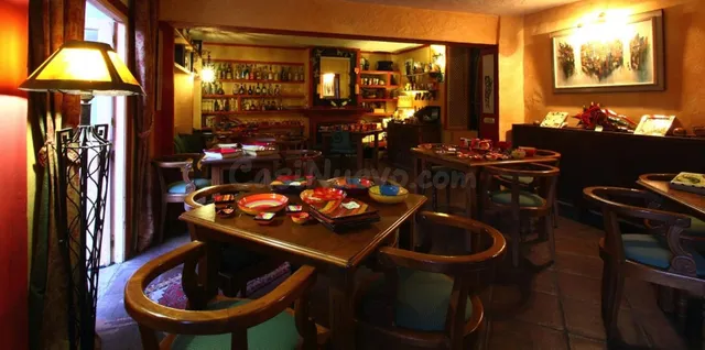Hotel 9 habitaciones 817m² en venta - Costa del Sol — 4