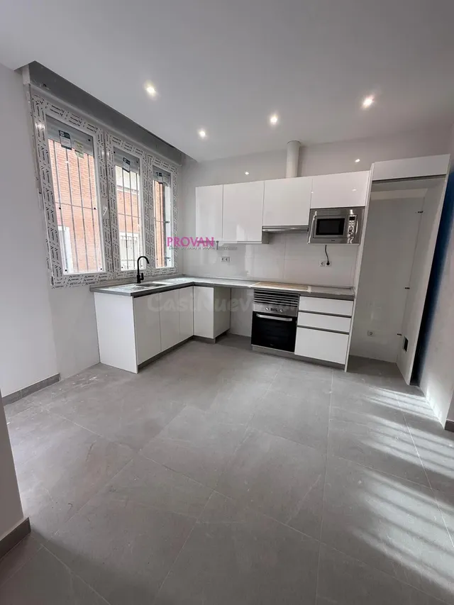 VIVIENDA A ESTRENAR - BAJO CON DOS AMPLIOS Y LUMINOSOS DORMI - foto 5