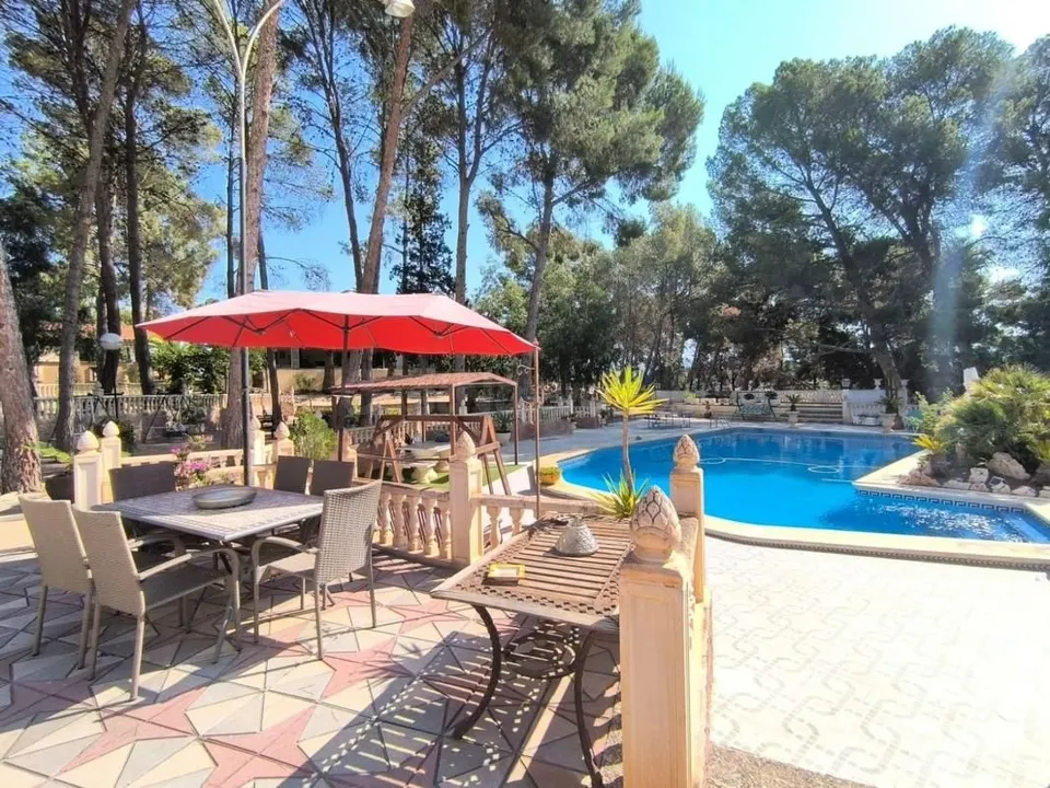 Casa 10 habitaciones 800m² en venta - Comunidad valenciana