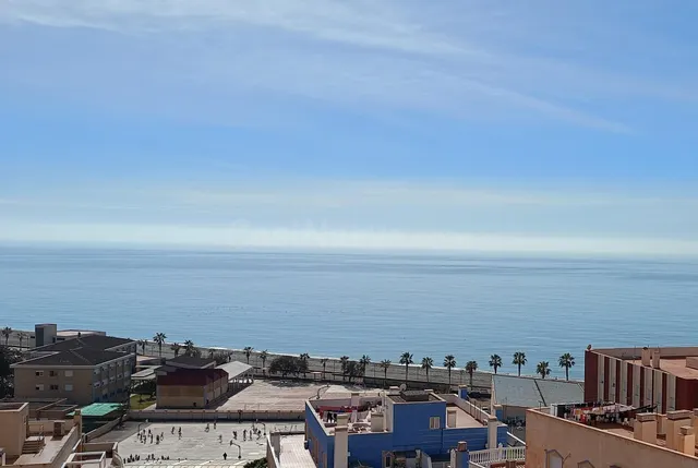 MAGNÍFICO ATICO CON VISTAS AL MAR EN ADRA - foto 2