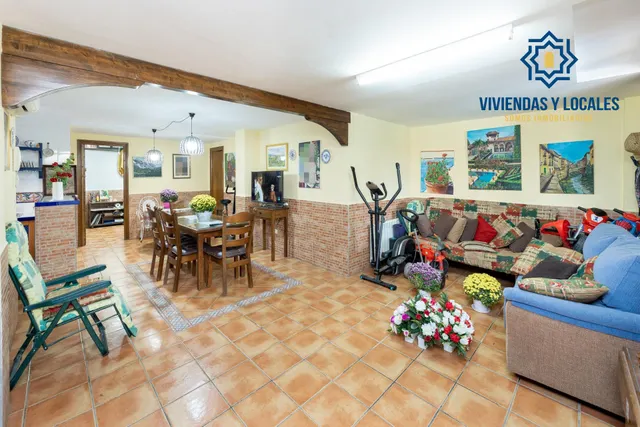 VIVIENDA PAREADA EN MONTELUZ — 37