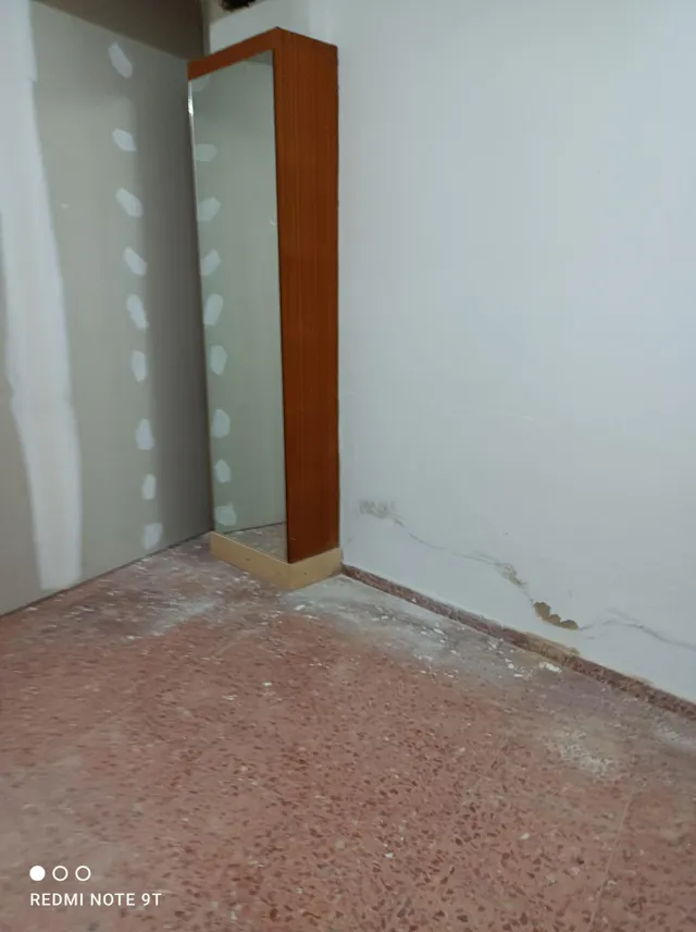 LOCAL COMERCIAL AL CASC ANTIC DE 100m2 AL LADO DEL JUZGADO — 7