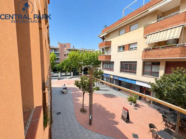 Vivienda en el centro de Salou, junto al paseo Miramar y club Náutico. — 6