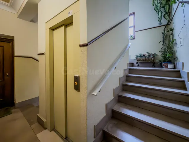 PISO DE CINCO habitaciones Y CUATRO BAÑOS EN EL CENTRO DE TO - foto 4