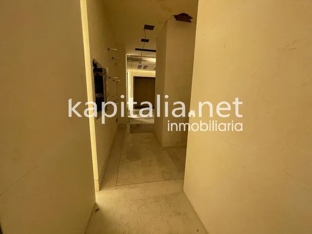 Local comercial en alquiler en el centro en Valencia (Valencia) — 17