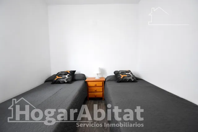 ¡SEGUNDA LÍNEA DE PLAYA! EXTERIOR REFORMADO CON GARAJE, PISCINA Y TERRAZA — 32