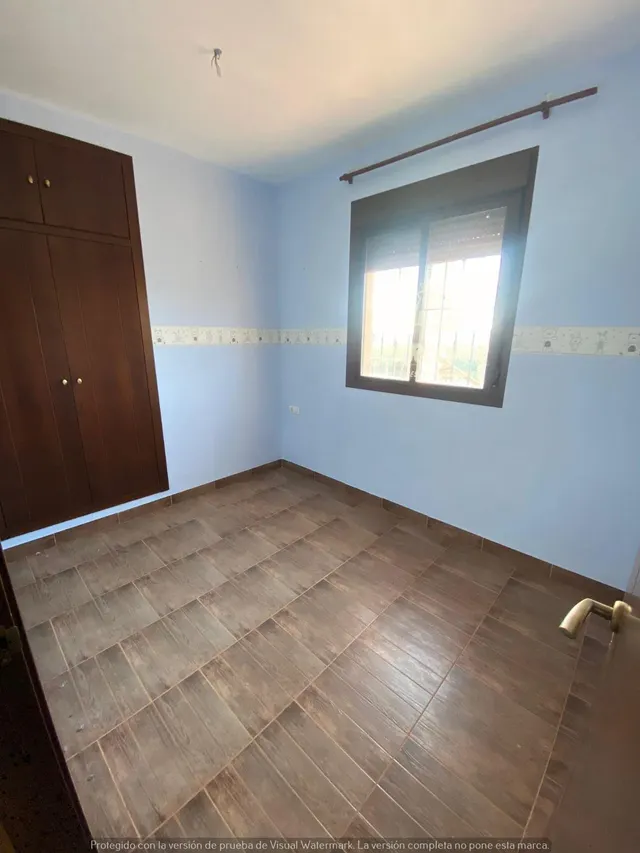 POSADAS- Parcela de terreno de 3.000m con casa en 2 plantas. — 11