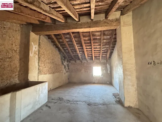 VENTA DE CASA CENTRICA EN SOLLANA (VALENCIA) — 23