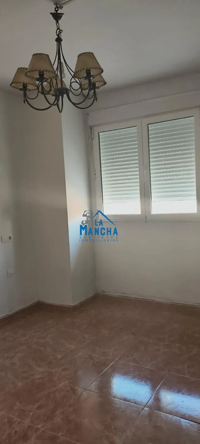 *95.000€* INMOBILIARIA LA MANCHA VENDE ADOSADO EN CASAS DE JUAN NUÑEZ-ALBACETE — 8