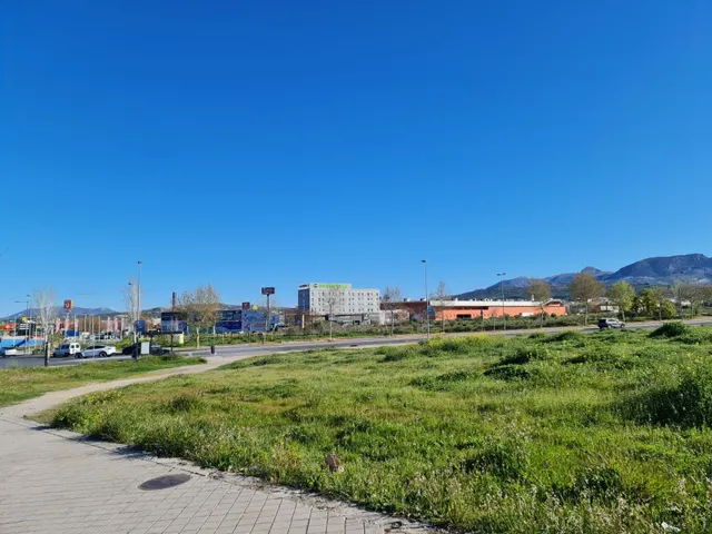 OPORTUNIDAD DE ADQUISICIÓN: VIVIENDA VPO CON INCIDENCIAS — 20