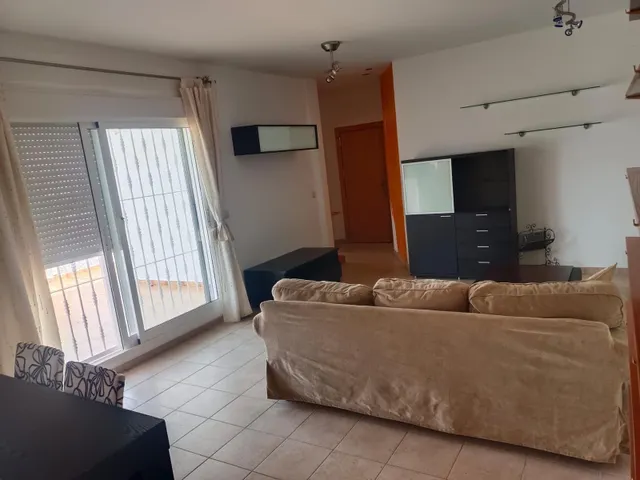 Apartamento de tres dormitorios en Montbenidorm — 10