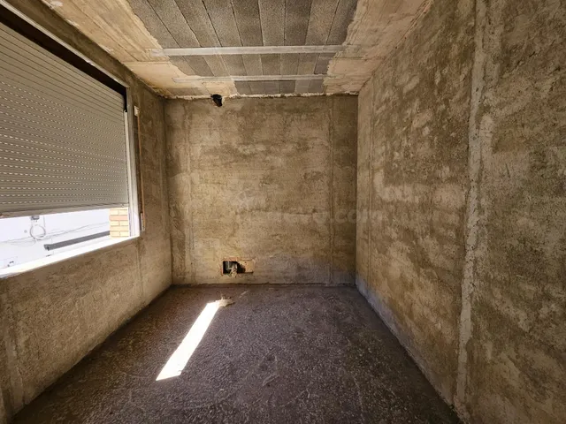 Edificio con pisos de obra nueva con muchas posibilidades - foto 5