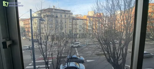 Alquiler de oficinas exteriores céntricas .Ubicación estraté