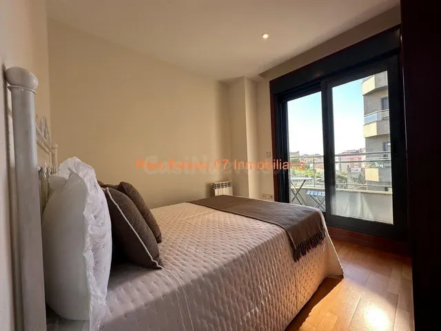 REF 7109 PISO EN PERFECTO ESTADO DE 1 DORM. CON PLAZA DE GAR - foto 2