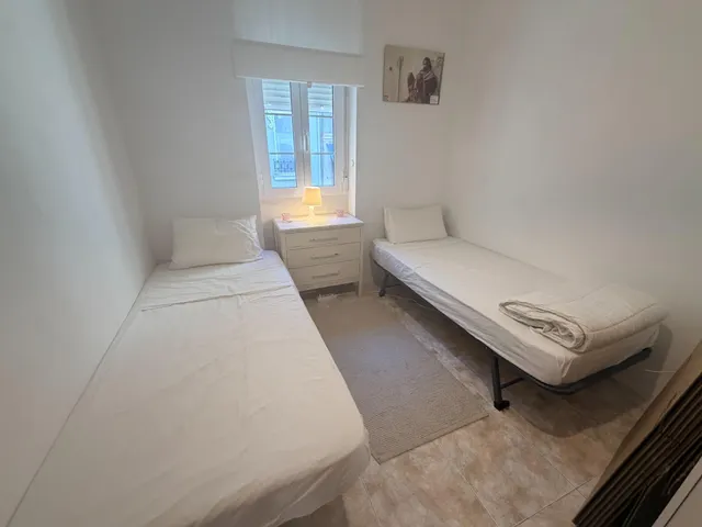 Piso alquiler Junto ciudad de la justicia y Roig Arena — 11