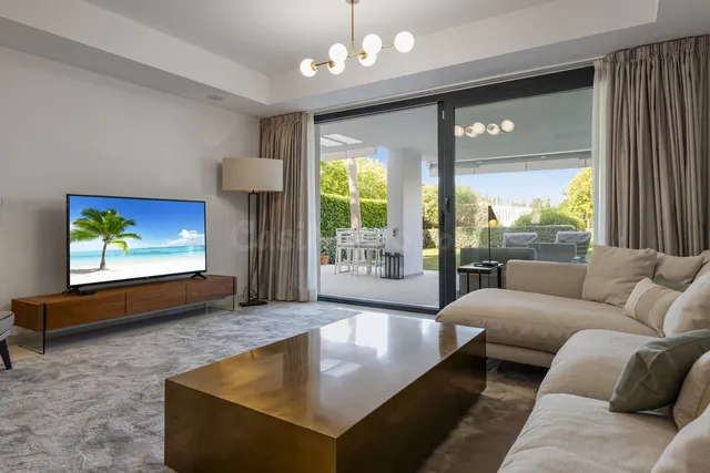 Planta baja 2 habitaciones 111m² en alquiler - Costa Del Sol - foto 4