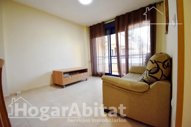 Playa a escasos 100 metros en este luminoso apartamento con terraza y piscina — 7