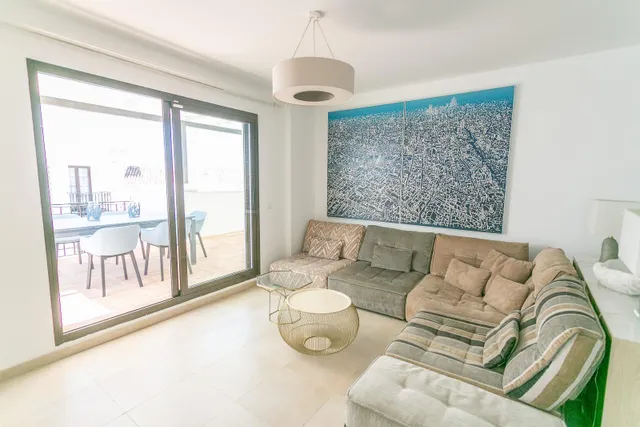 Precioso Atico Triplex de 4 dormitorios en Altos de los Monteros en perfecto estado — 6