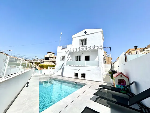 Villa 5 habitaciones 166m² en venta - Villamartin — 26