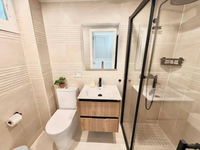 ¡vistas panorámicas al mar! apartamento de 3 dormitorios con terraza y piscina en Fuengirola — 6