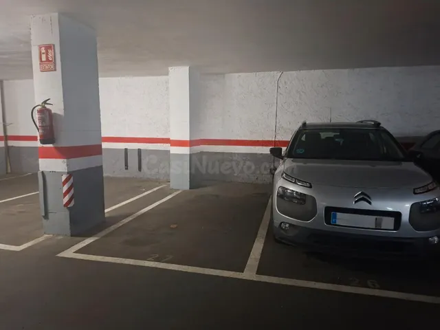 PARKING EN VENTA LA MARINA DE PORT — 2