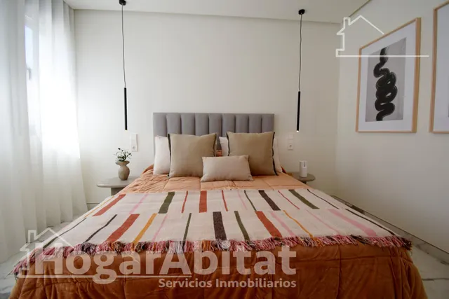 CHALET NUEVO CON PISCINA, GARAJE Y TERRAZA — 37