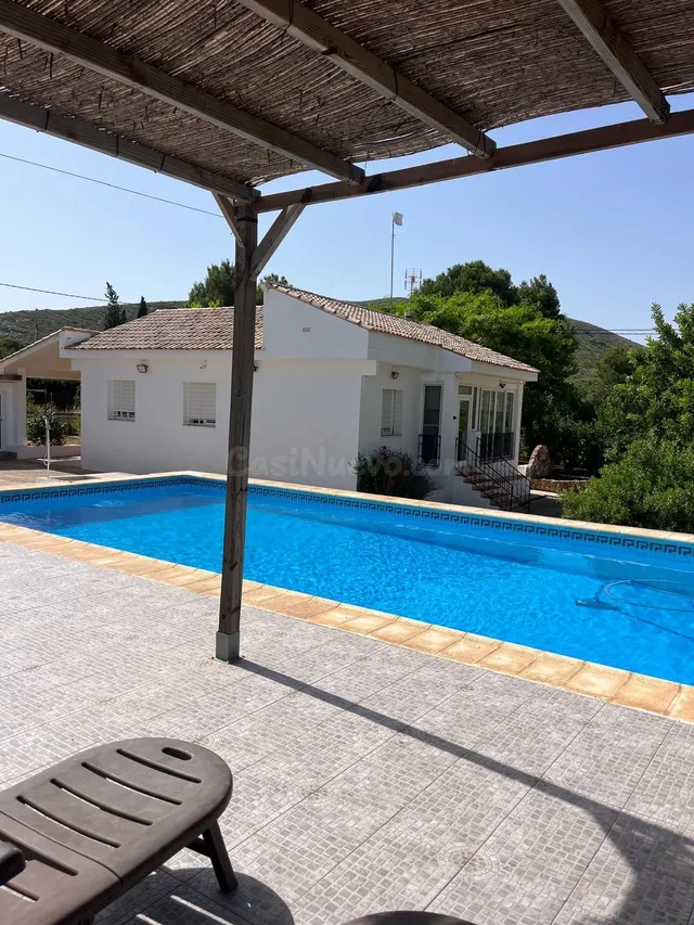CHALET EN VENTA EN LLOMBAI (VALENCIA)EN LA ZONA EL ROMERAL,  - foto 4