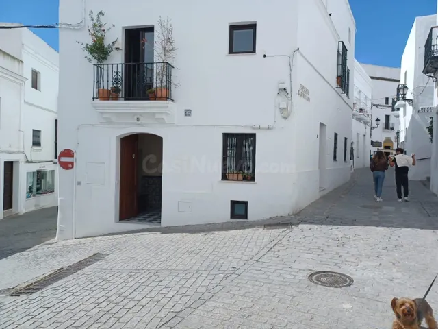 BONITO PISO EN EL CENTRO DE VEJER DE LA FRONTERA — 3