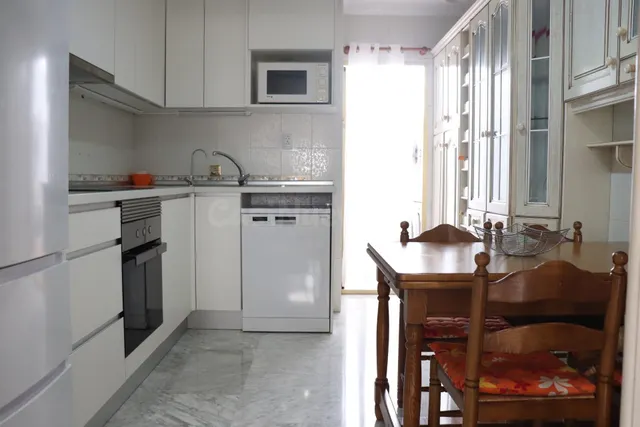 Piso 4 habitaciones en alquiler - Centro — 2