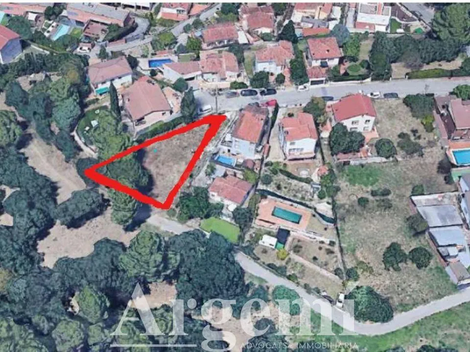VENTA de terreno en Palau Solità i Plegamans