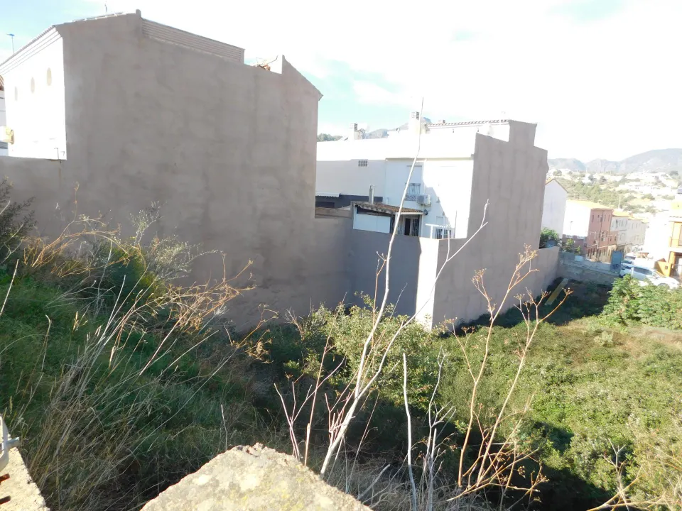 Solar en venta en Urbanización La Cova