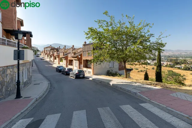 Solar con proyecto en una de las mejores zonas de Granada — 5
