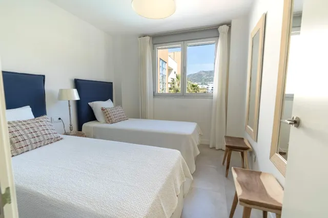 Piso El Higuerón , Fuengirola — 29