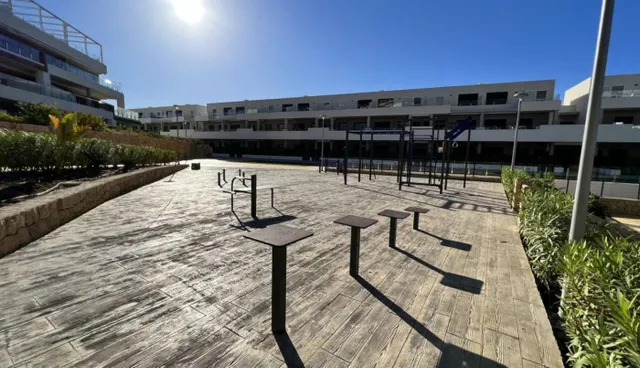 Atico duplex con 2 habitaciones y 2 baños en Terra Marina — 36