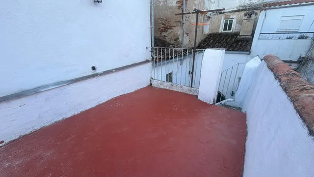 Casa Reformada en el Corazón de Cáceres - Oportunidad Única — 6