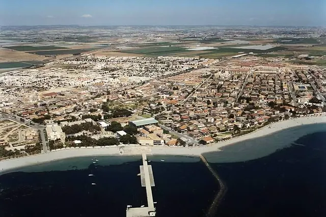 Villas de obra nueva en los alcazares — 12