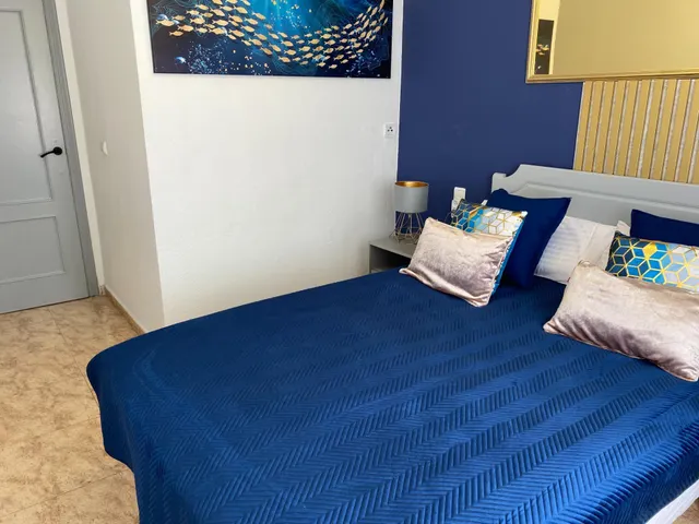 ☀️ ¡ENCANTADOR APARTAMENTO EN EL CENTRO DE TORREVIEJA CON PISCINA! ‍♂️ — 10