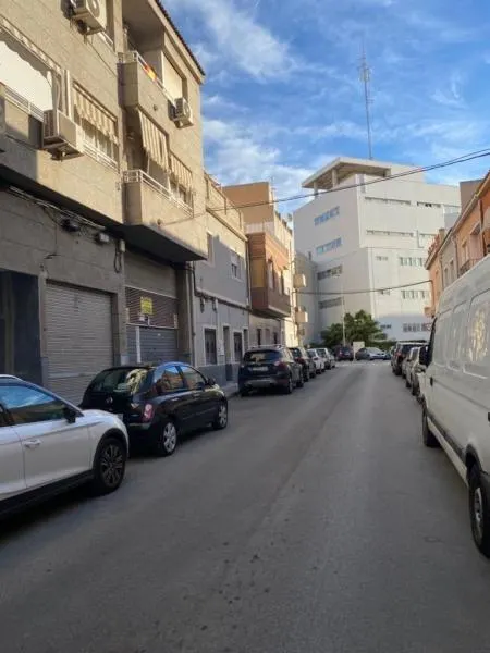 Excepcional local comercial — 9