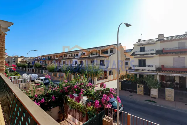 Triplex de 4 habitaciones, 3 baños, jardin y solarium. a solo 450 m del mar, los narejos, los alcazares, Murcia — 20