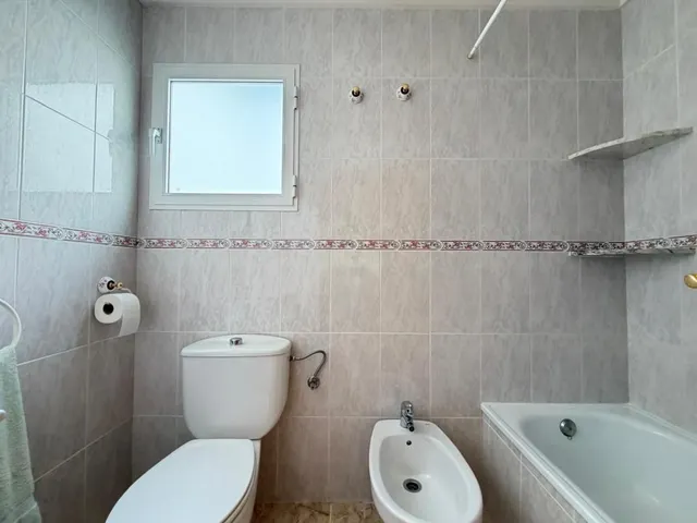 Apartamento 2 habitaciones 72m² en venta - Estacion de autobuses — 12