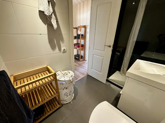 Duplex con apartamento independiente y patio privado en Málaga — 29