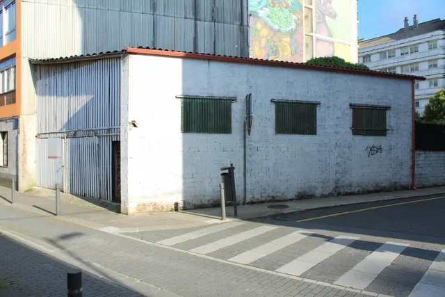 SOLAR EN VENTA RUA SAUDE, CARBALLO — 6