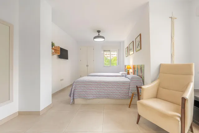 Vivienda con terraza y vistas al mar en Avenida de las Gaviotas, Fuengirola — 22