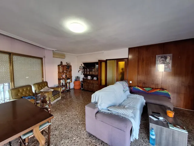 Imponente Chalet en Garbinet, Alicante - Oportunidad Única — 28