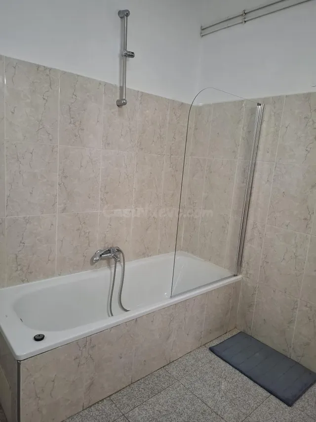 Piso Centro — 12