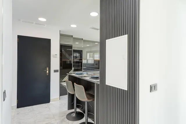 Villa independiente renovada, cerca a Mijas, con piscina privada y 5 dormitorios — 28