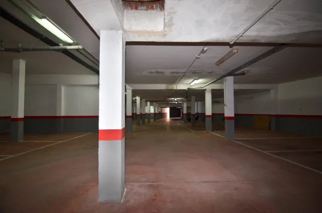 Urbis te ofrece una plaza de parking en Candelario, Salamanca — 4