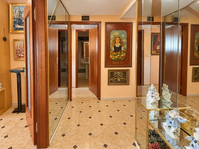 Piso en venta en planta 13 con vistas frontales panorámicas al mar en Residencial Cisne Blanco, Albufereta — 10